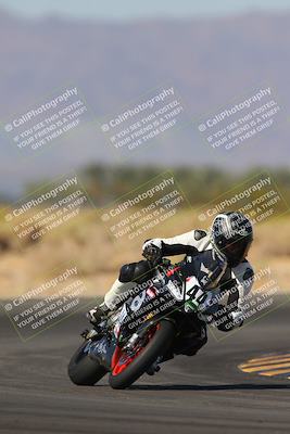 media/Nov-06-2023-Moto Forza (Mon) [[ce023d0744]]/3-Intermediate Group/Session 3 (Turn 16)/